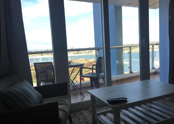 Ryan's Flat * Portimão